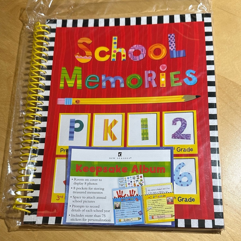 📕 School Memories Pre-6th Grade, NWT